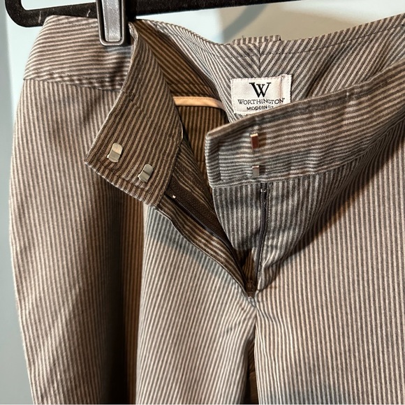 Worthington Modern Fit Grey Striped Formal/Work Board Shorts - Picture 8 of 10